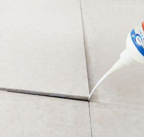 荷塘瓷砖空鼓维修公司分享卫生间瓷砖脱落的原因可能有以下几点